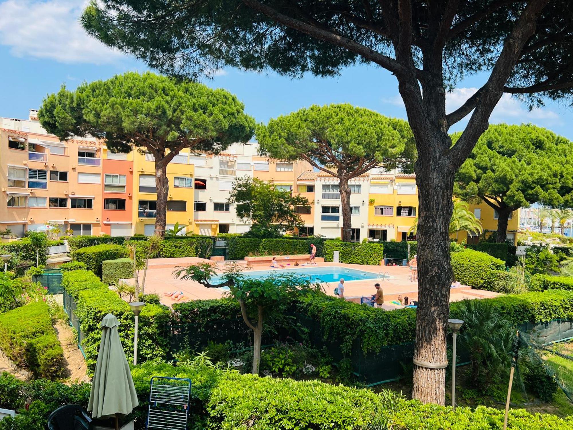 Valentinvtc Location Apartment Агде Екстериор снимка